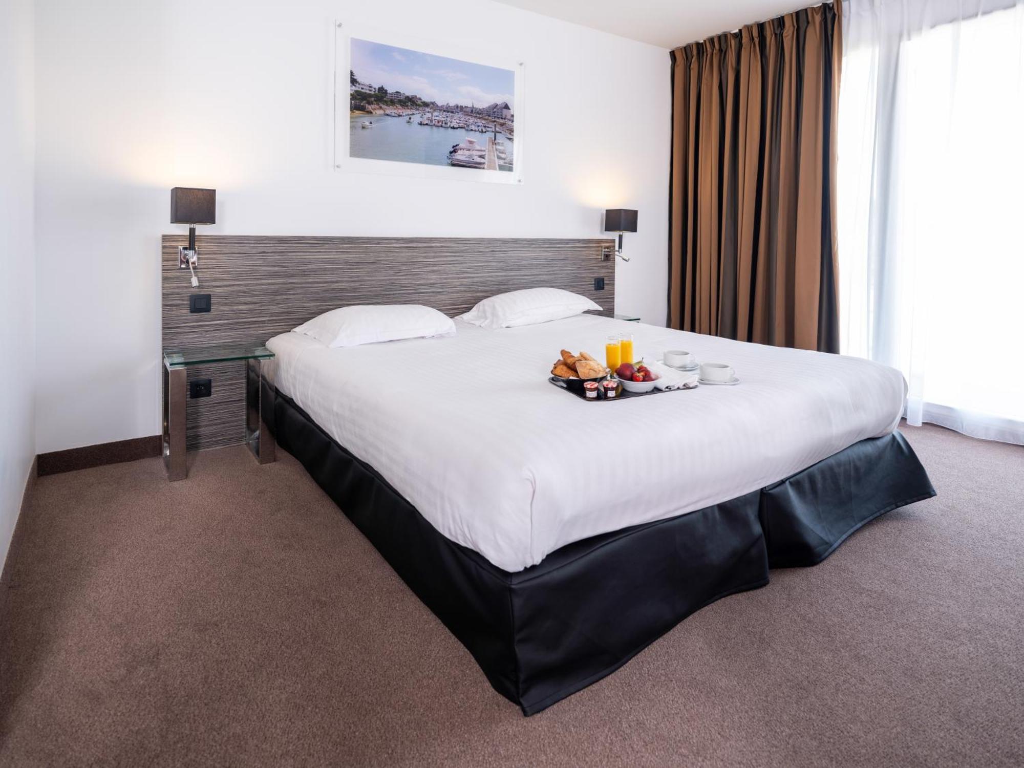 فندق Golden Tulip La Baule المظهر الخارجي الصورة